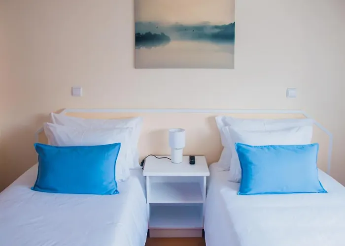 Pedrógão Guesthouse Alojamento de Acomodação e Pequeno-almoço