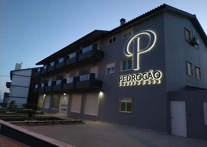Alojamento de Acomodação e Pequeno-almoço Pedrógão Guesthouse Pedrogao (Leiria)