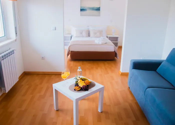 Pedrógão Guesthouse Alojamento de Acomodação e Pequeno-almoço Pedrogao (Leiria)