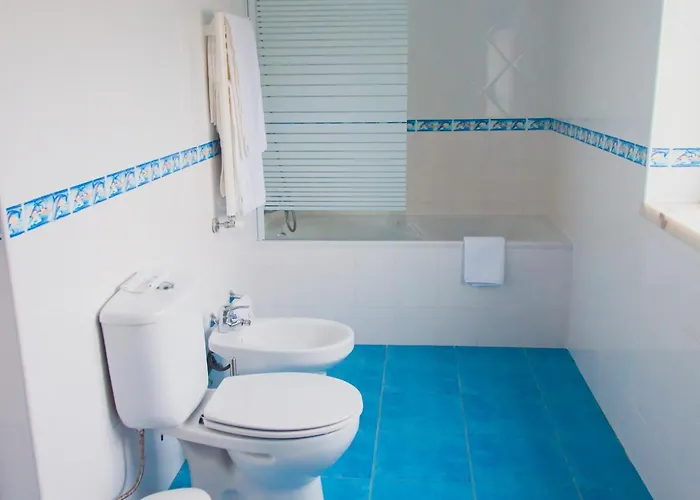 Pedrógão Guesthouse Alojamento de Acomodação e Pequeno-almoço 4*